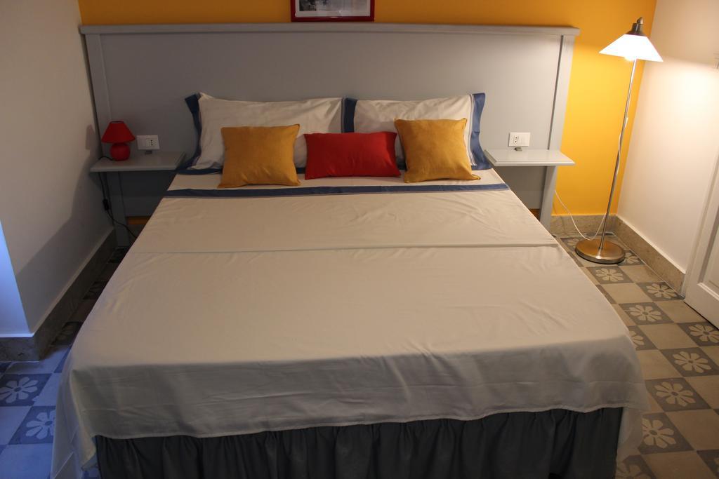 Sweet Home Palermo Room photo