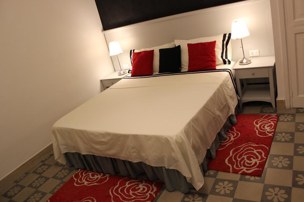 Sweet Home Palermo Room photo
