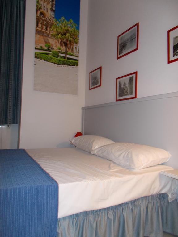 Sweet Home Palermo Room photo